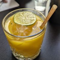 Mister Jamu (Orange, Gingembre Frais, Cutcuma Frais. Cition Vert et Polvre noir) at Monkey Mood in Capbreton