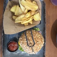 „Monster“ Burger.  at Grill & Green in Hamburg