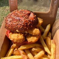Vegan Southern Fried chicken burger 10/10  at Three Little Pigs in Falkirk