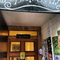 entrance at Tchai-Ovna in Glasgow