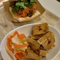 Bao et tofu frit/kimchi at BAO DAO in Nantes