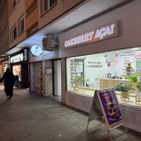 front  at Oakberry in Cologne