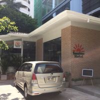 New location on Sukhumvit Soi 22 at Sunshine Market in Bangkok