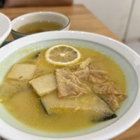 The „thinking about life“ soup (感悟人生) with vegan „fish“ tofu and tofu skin. Amazing. Slightly spicy.😄  at Mama in the Kitchen - 郑嬷嬷的素食堂  in Shenzhen