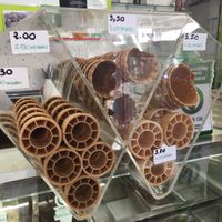 Vegan options  at Slurp Gelateria in Sanremo