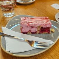Vegane Erdbeerschnitte at BELLAGGIO in Liezen