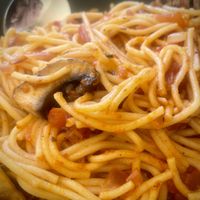 Spaghetti Napole, we asked for mushrooms €8  at Porta Reale in Corfu