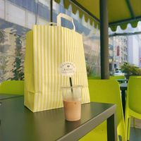 Outdoor seating and takeaway  at California Bakery - Corso Garibaldi in Milan