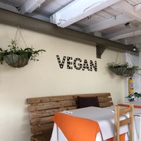 Decoración del segundo piso  at Caballete & Berenjena in Magdalena