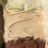 Avrei dovuto fare la foto prima di mangiarlo quasi tutto 😅 at Gelato al Quadrato in Bergamo