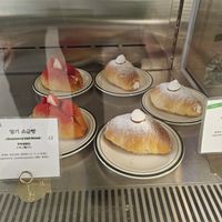 more salt bread at Leedorim in Seoul