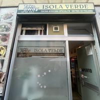 Storefrontt  at Isola Verde in Milan