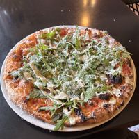 Pizza Ragušt (€ 13,40)  at Top Pizza in Ljubljana