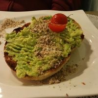 Tostada de avocado at Rayen Vegano in Madrid