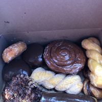 Yum at Ronald's Donuts in Las Vegas