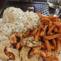 Build your own shrimp with sweet potato and rice at A Lo Vegano Orlando in Orlando