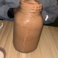 32 ounce chocolate milkshake, massive !! Go for the 16 ounce unless you are a horse 😆   at A Lo Vegano Orlando in Orlando