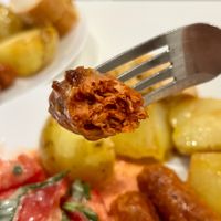 Ammmmazing fibrous texture of vegan chorizo sausage by Heura 🤤 at La Sirena in Premia De Mar