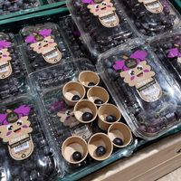 Sample grapes (washed) at Ametller Origen in Premia De Mar