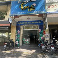 Shop front   at Hoà in Ho Chi Minh City