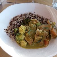 Tris quinoa e verdure at Eatvolve in Bedizzole