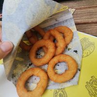 Anelli di cipolla at Fari's in Ljubljana