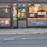 Vegetarian and Vegan restaurant 🌱 at Shree Krishna Vada Pav - Vauxhall in South West London