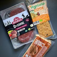 Natursoy vegan burgers, Vegetalia tempeh with chickpeas, and Frankfurt sausages with quinoa  at Veritas in Premia De Mar