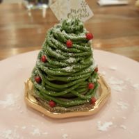 Seasonal desserts at CHOICE in Kyoto