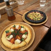 Vegan margarita and Charcoal pizzas  at CHOICE in Kyoto