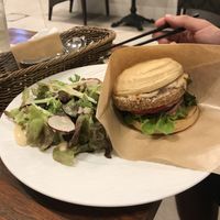 Burger and salad  at CHOICE in Kyoto