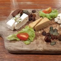 Plateau de fauxmage at CHOICE in Kyoto