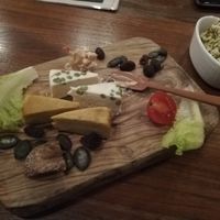 Vegan cheese tasting platter at CHOICE in Kyoto