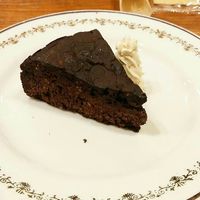 Choco-cashew-cake at CHOICE in Kyoto
