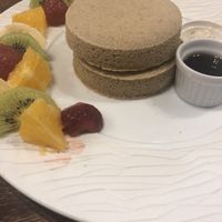 Pancakes with fruit  at CHOICE in Kyoto