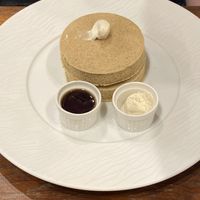 Plain pancake stack at CHOICE in Kyoto
