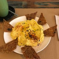 raw hummus and chips at El Cafe Blueproject in Barcelona