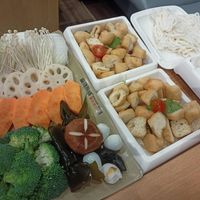 Veggie platter (tell them no eggs!!!), tofu, taro, and noodles at Restaurante Spicy Soul Hotpot in Sevilla