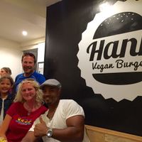Kimatni and some Vegan Pros at Hank Cuisine Végétale - Archives in Paris