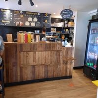 Counter at Hank Cuisine Végétale - Archives in Paris