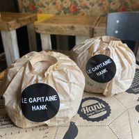 Le captaine hank   at Hank Cuisine Végétale - Archives in Paris