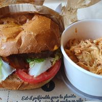 Ronald with extra bacon and coleslaw at Hank Cuisine Végétale - Archives in Paris