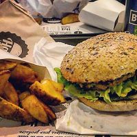 le Petit Nerveux at Hank Cuisine Végétale - Archives in Paris