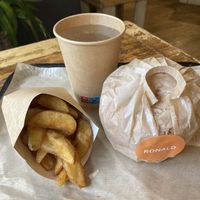 Petit Menu (small menu) set  at Hank Cuisine Végétale - Archives in Paris