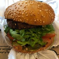 Burger  at Hank Cuisine Végétale - Archives in Paris