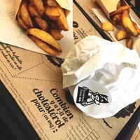 Pretty darn tasty burger and oven baked potato wedges (and not greasy!) at Hank Cuisine Végétale - Archives in Paris