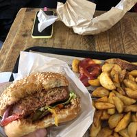 Vegan Burger at Hank Cuisine Végétale - Archives in Paris