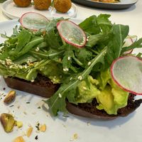 Avocado toast at Let It Bloom in Valencia