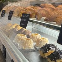 Yummy pastries 🤤  at Let It Bloom in Valencia