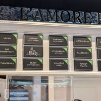 Vegan ice-cream choices at L'amore Per Il Gelato in Zadar